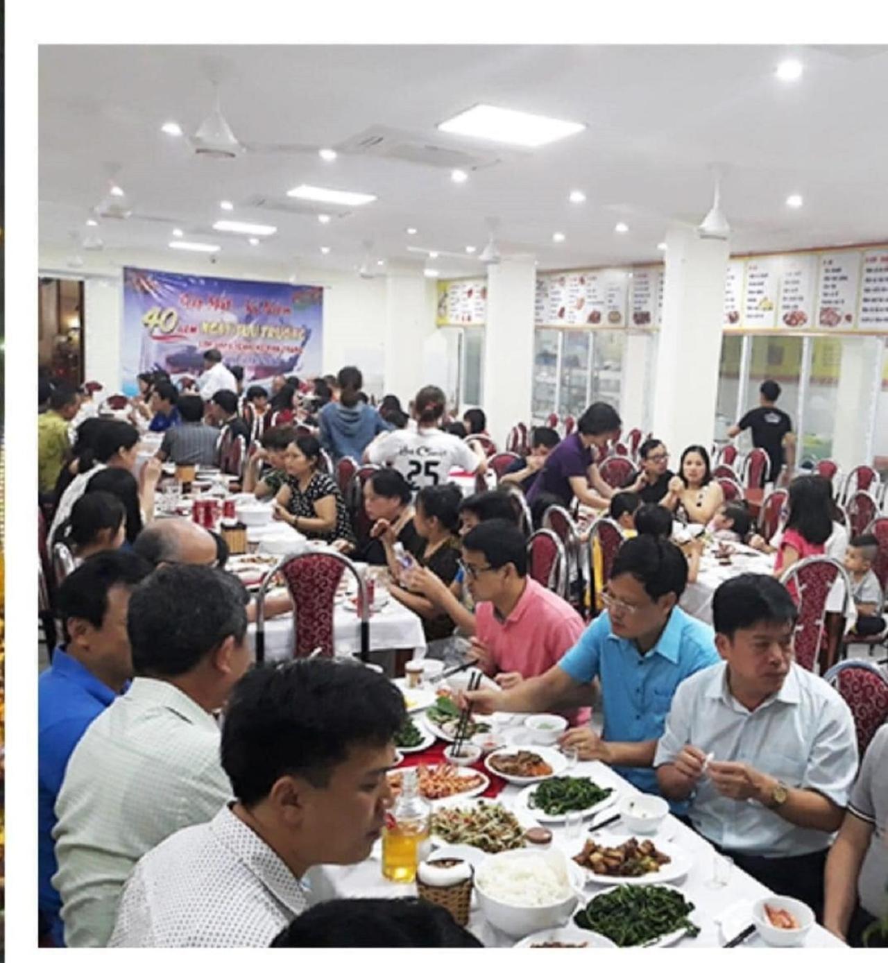 Khach San Vien Dong Hotel Cửa Lò Buitenkant foto
