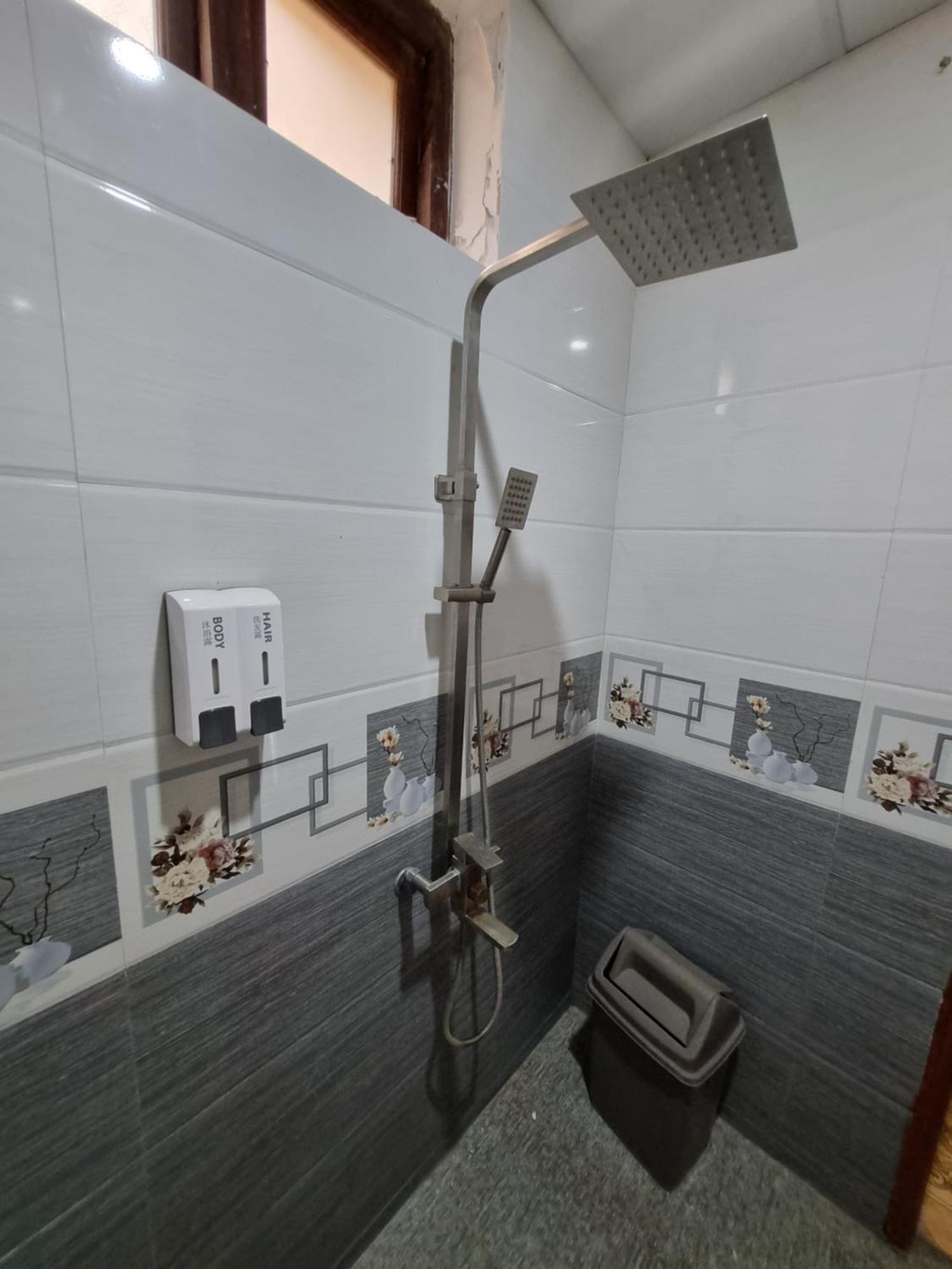 Khach San Vien Dong Hotel Cửa Lò Buitenkant foto